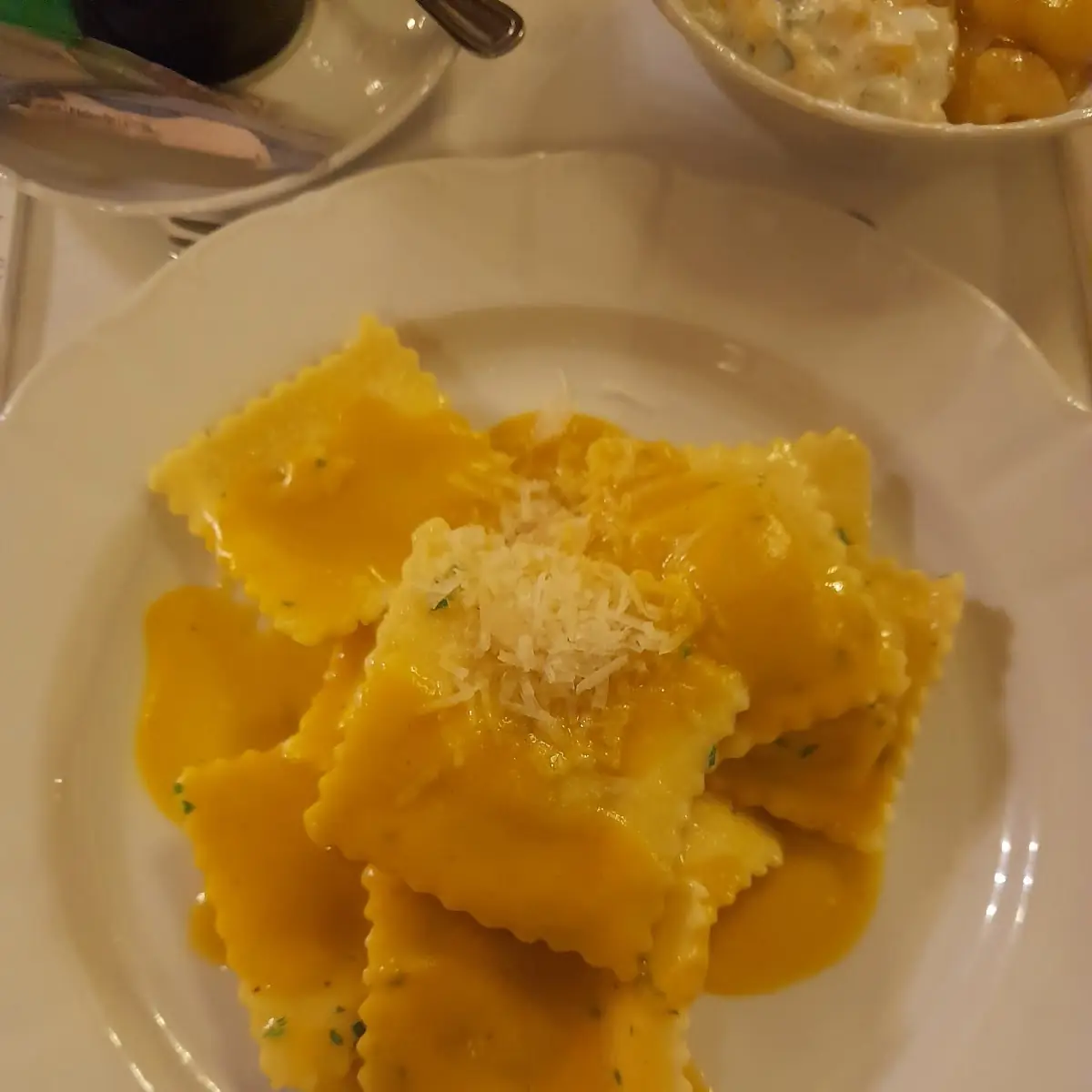 Kürbisravioli Mit Parmesan