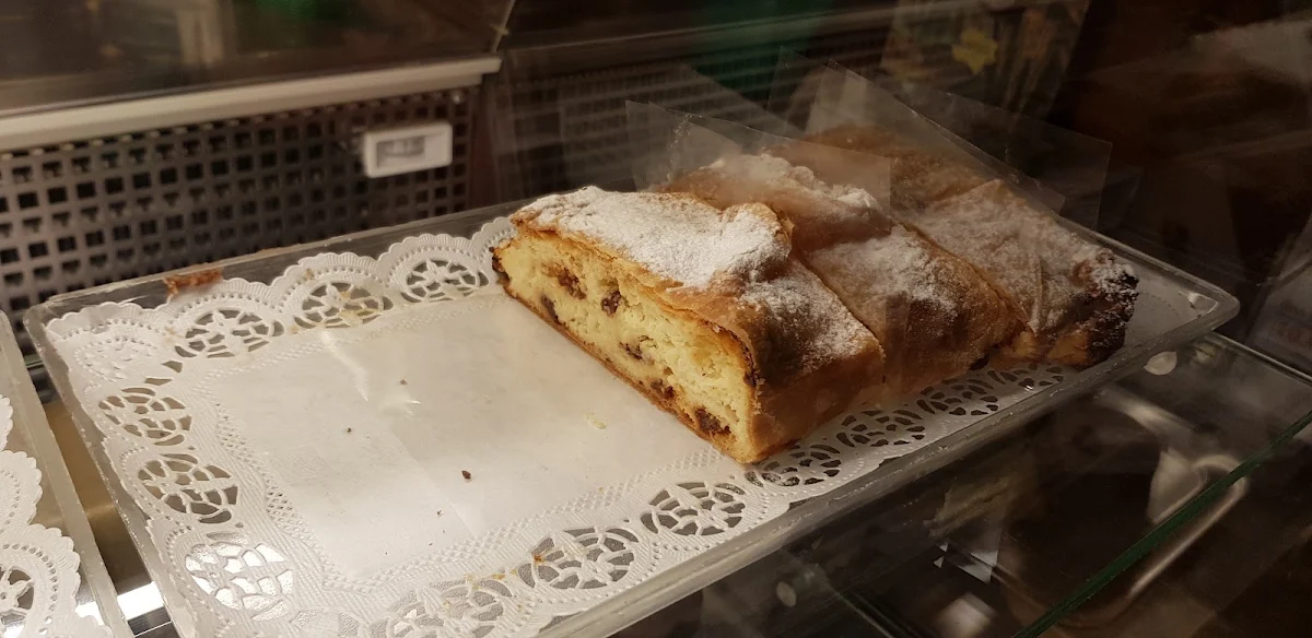 Topfenstrudel
