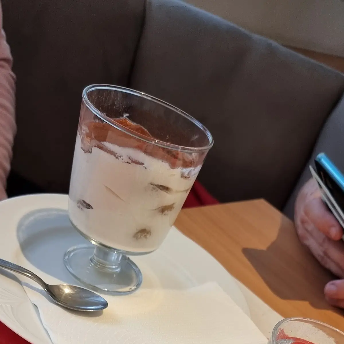 Tiramisu Und Cappuccino
