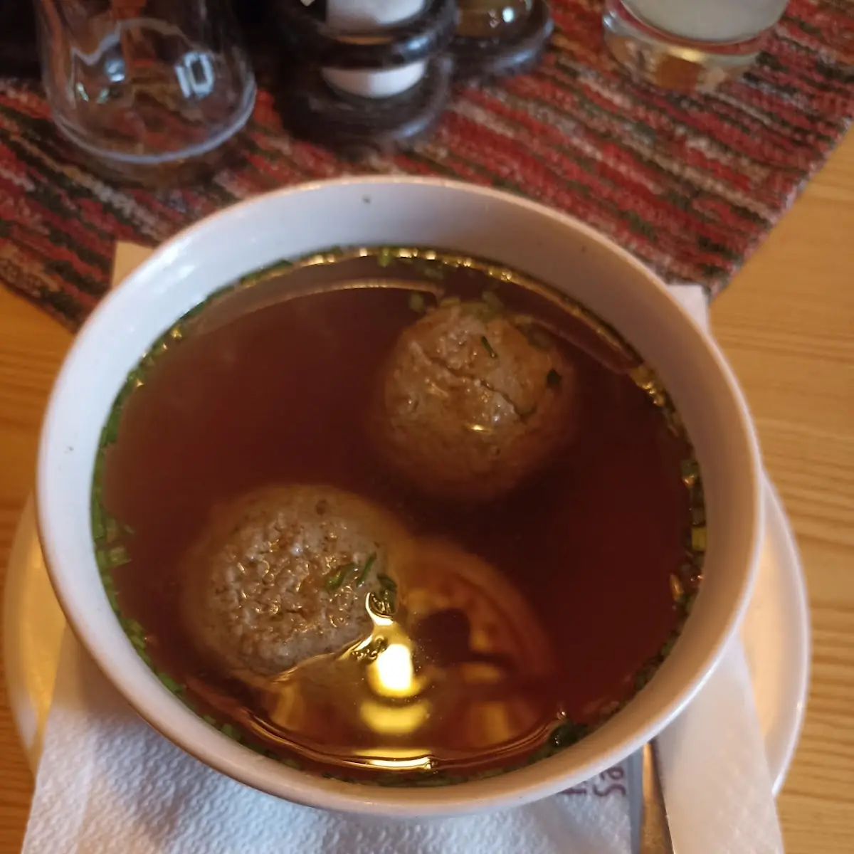 Leberknödelsuppe