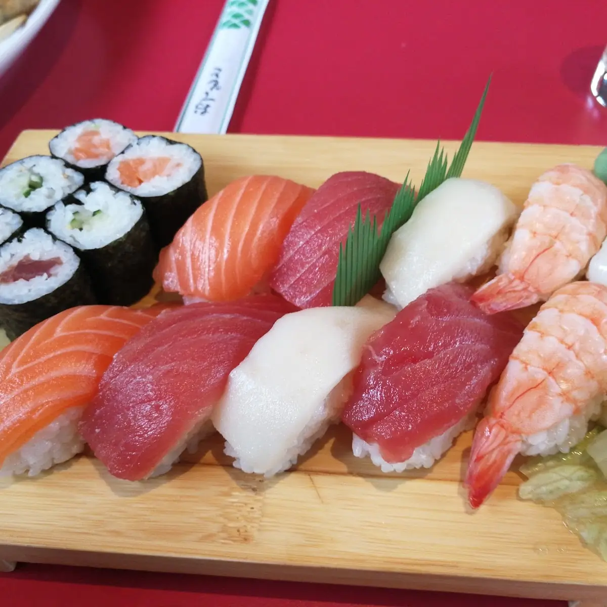 Großes Sushi Set
