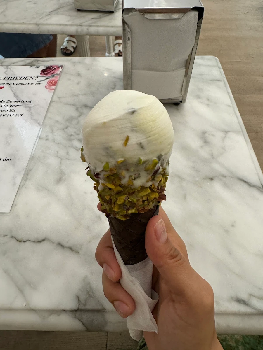 White Chocolate and Pistachio