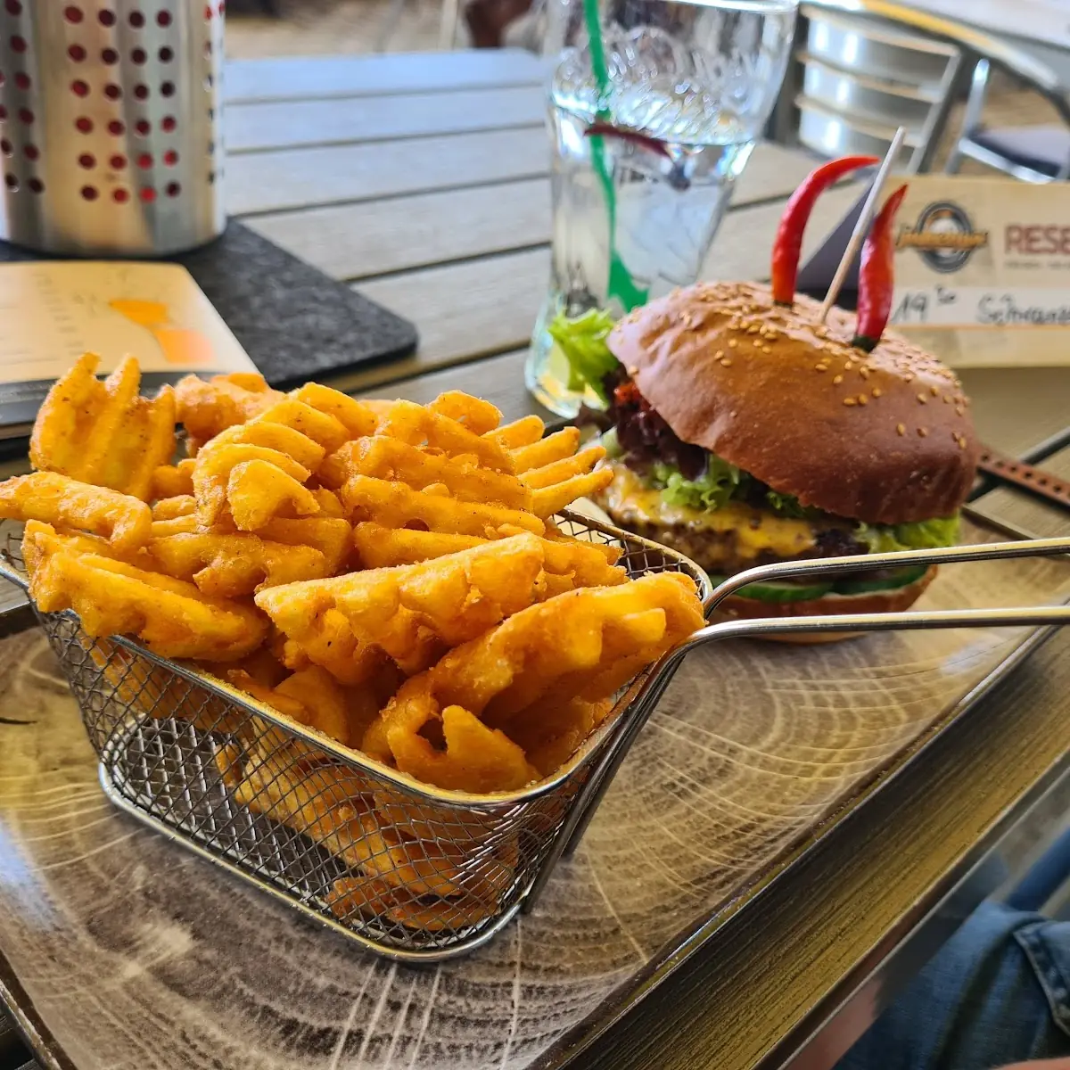 Chili Burger