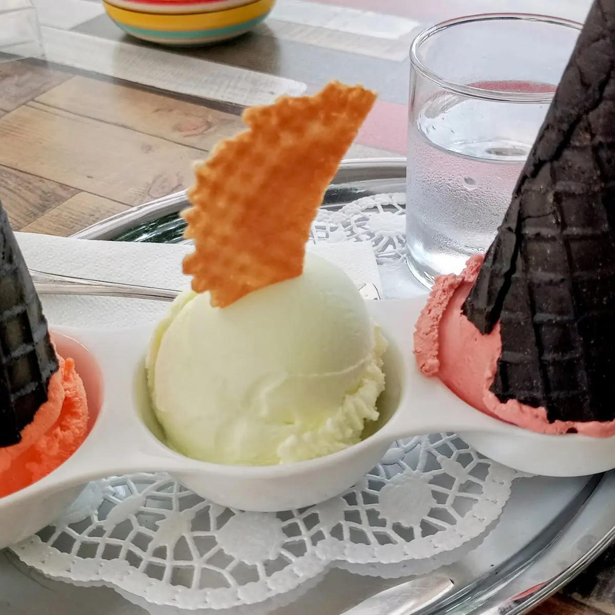Drei Kugeln Eis