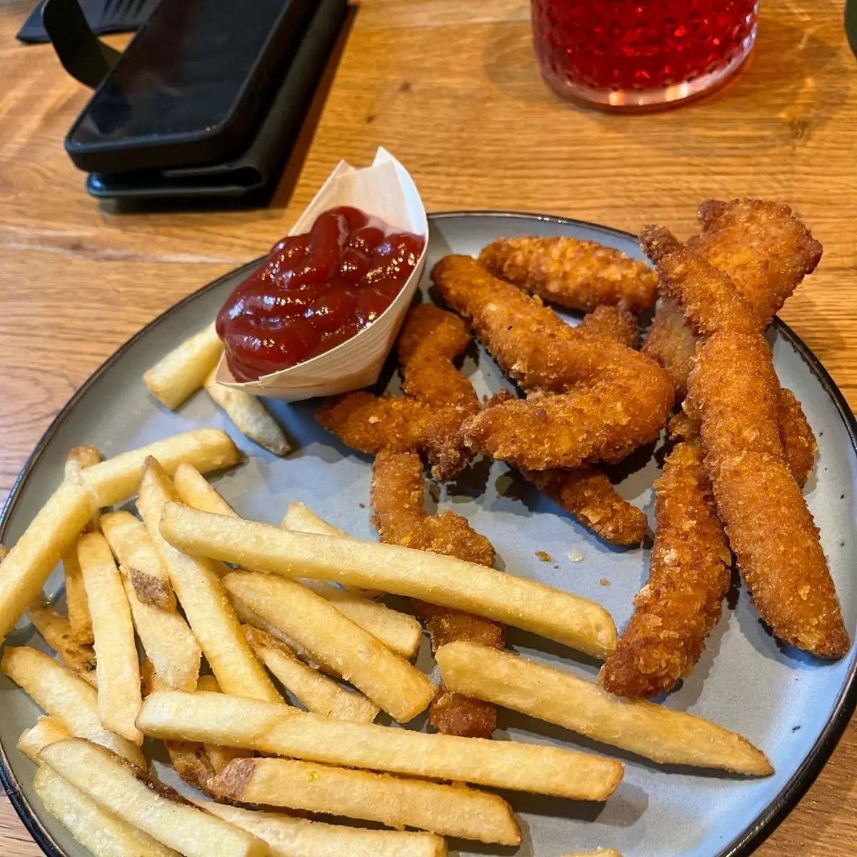 Chicke Fingers