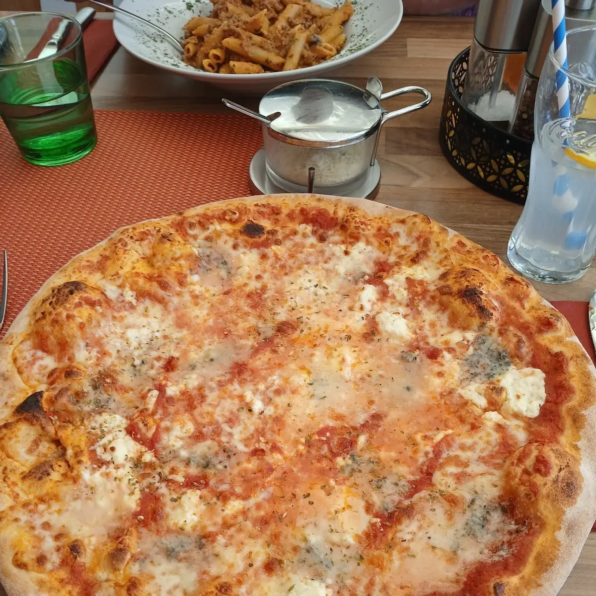 Pizza Quattro Formaggi