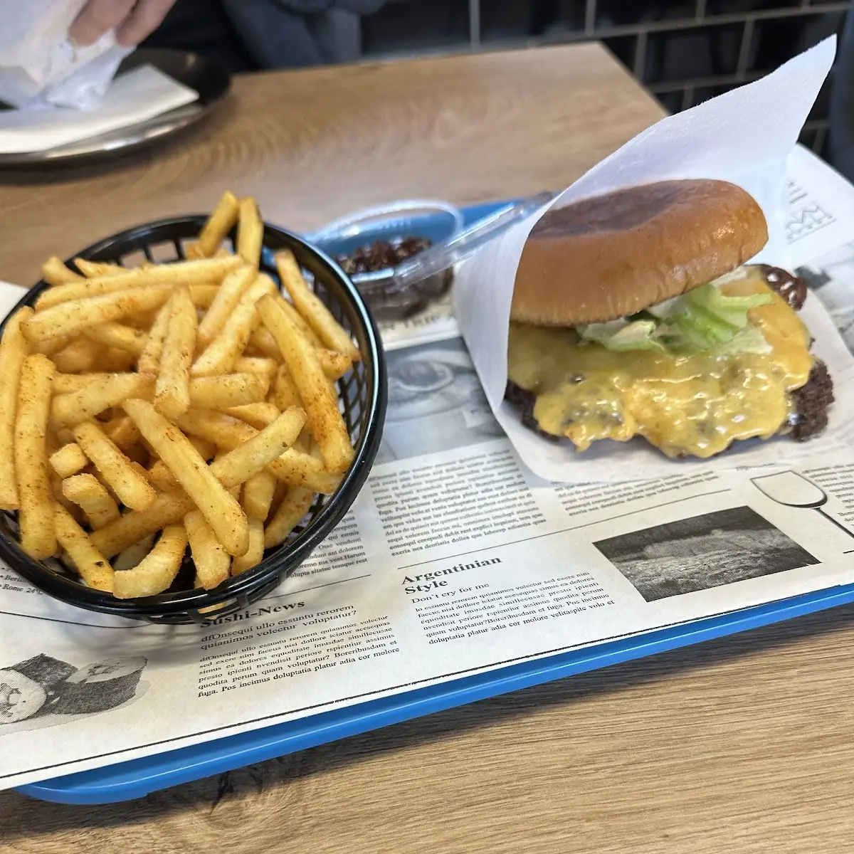Highlights, Playoff Burger & Grill