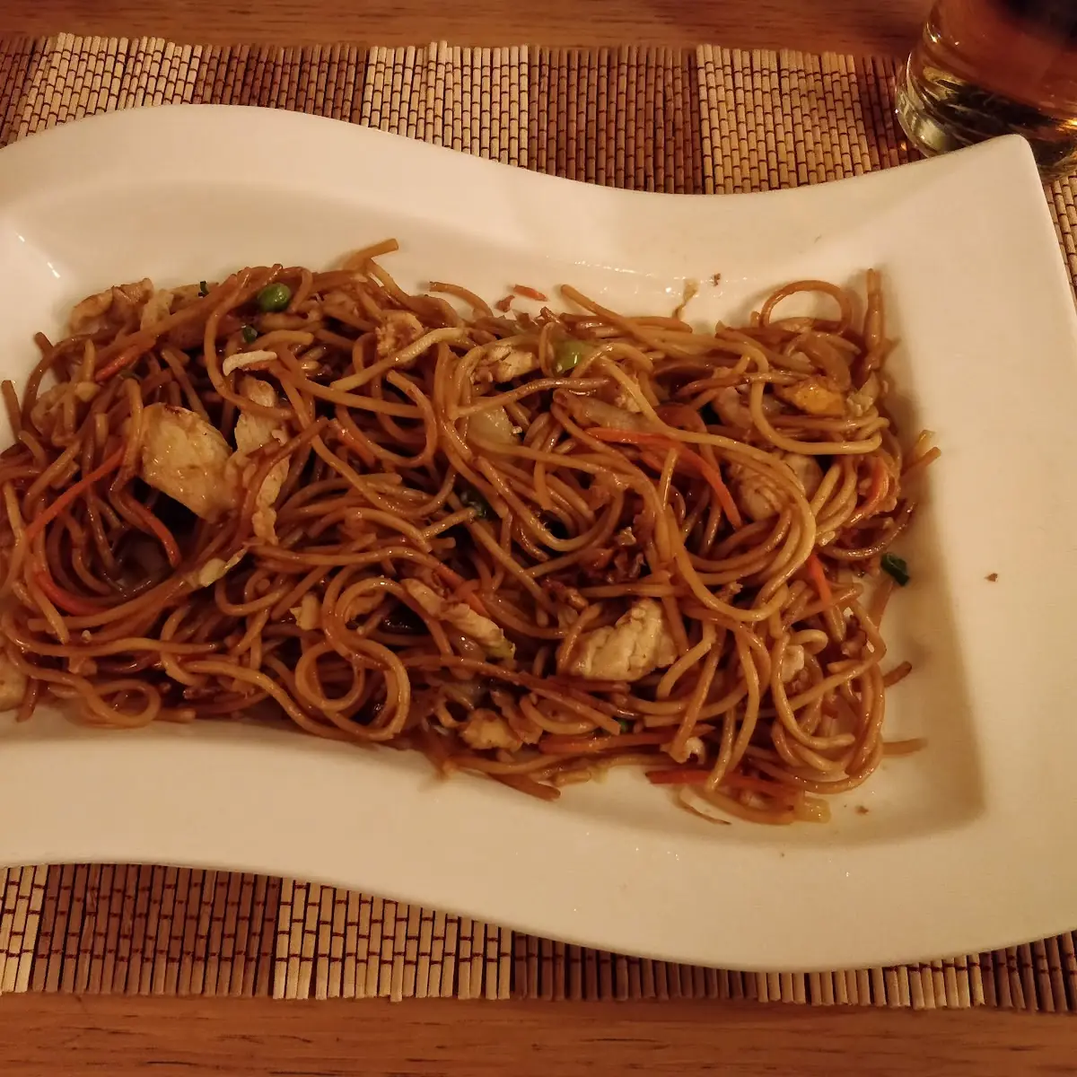 Nudeln Mit Hühnchen
