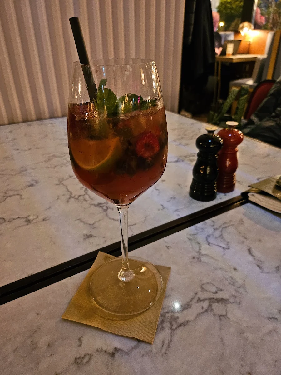 Selleny's Spritz