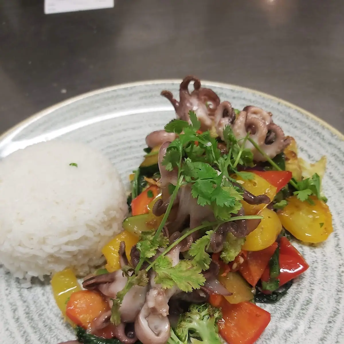 Thai Calamari Mit Gemüse