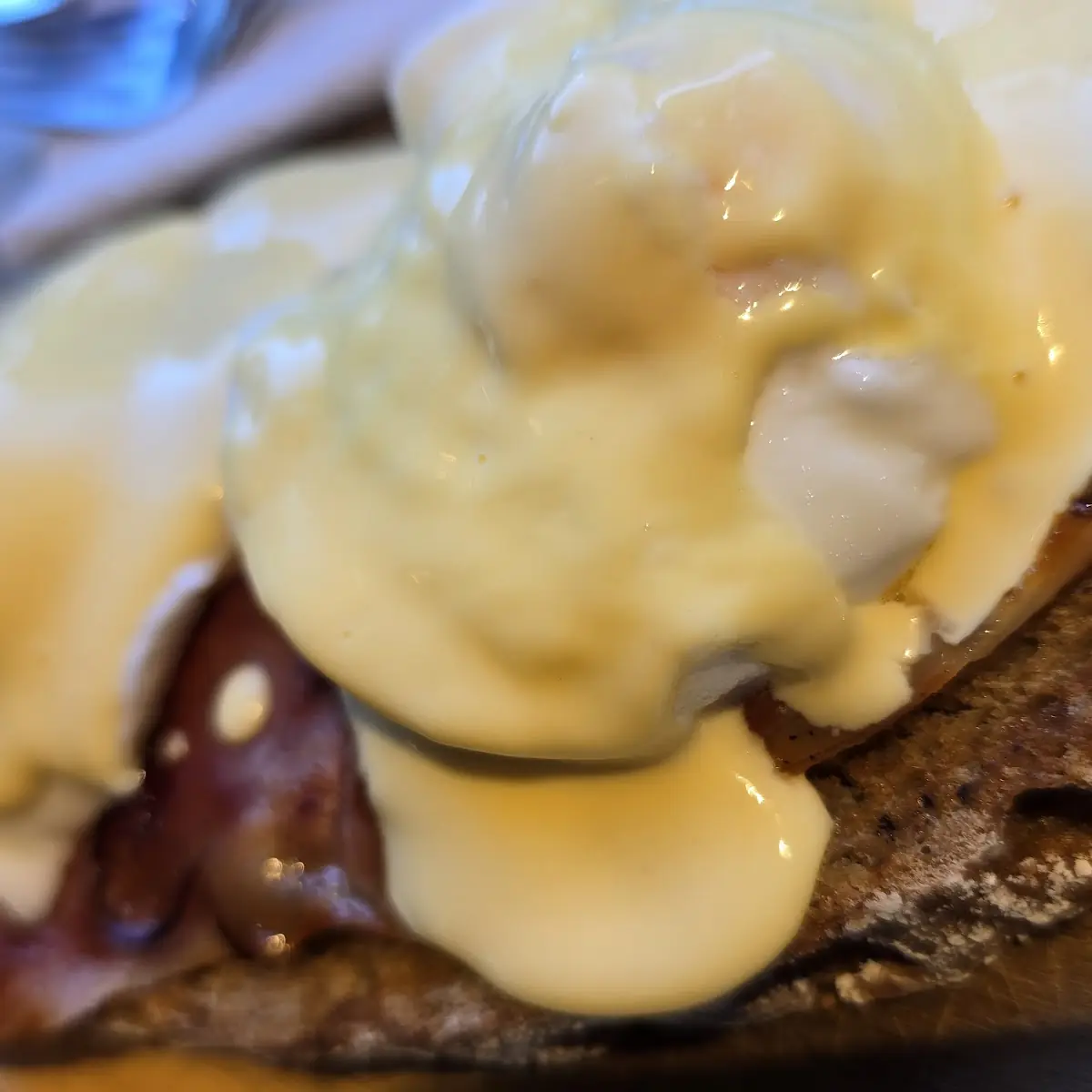 Eggs Benedict