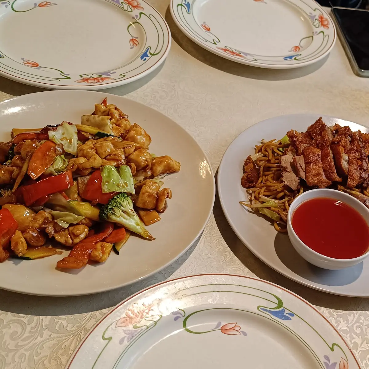 Dunk And Chow Mein