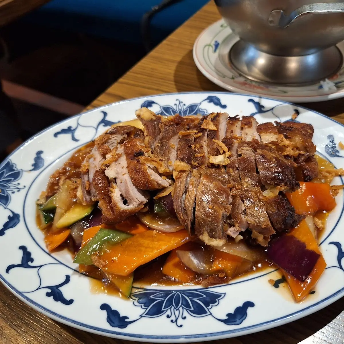 Gebratene Ente Szechuan