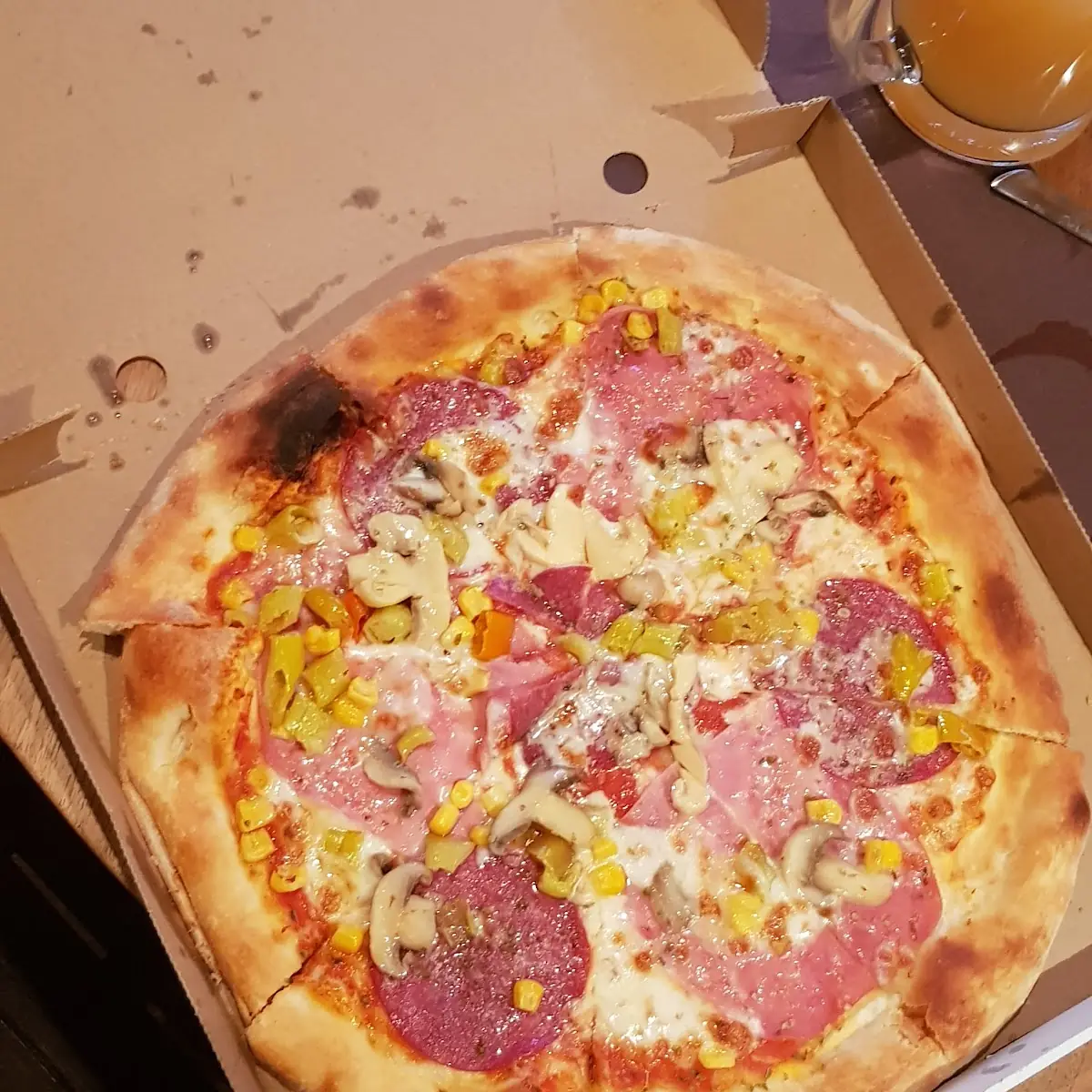Hauspizza