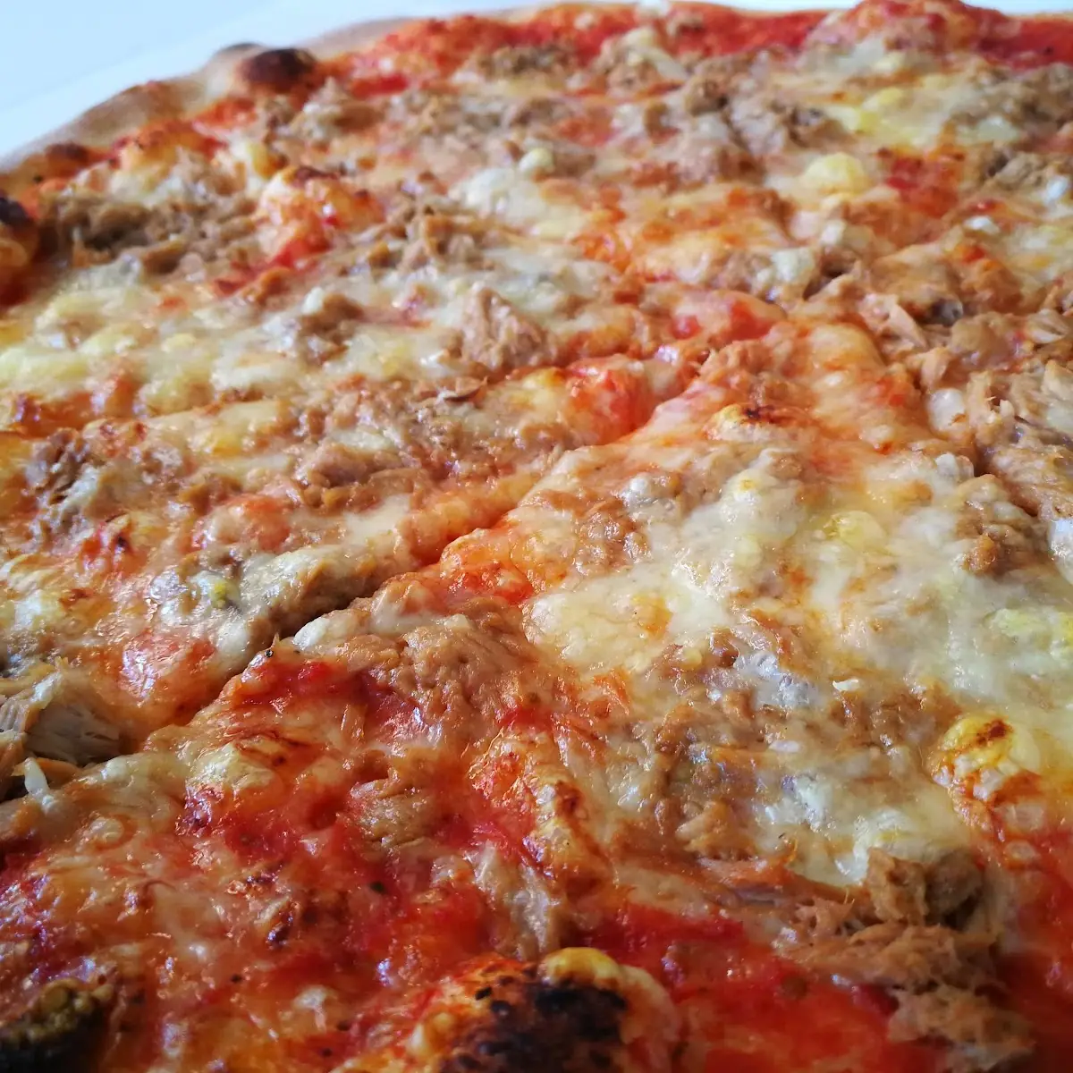 Pizza Al Tonno