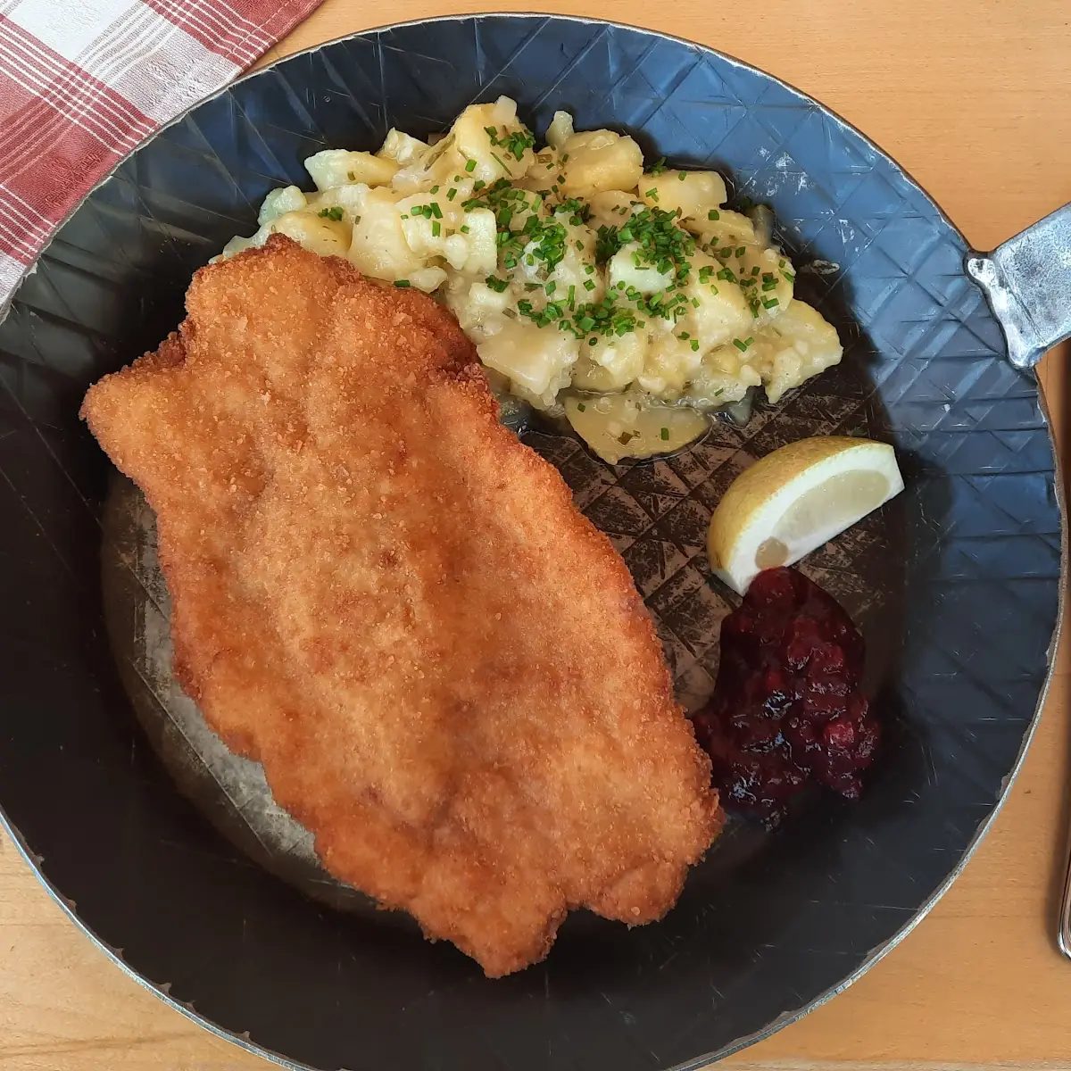 Schnitzel Mit Kartoffelsalat