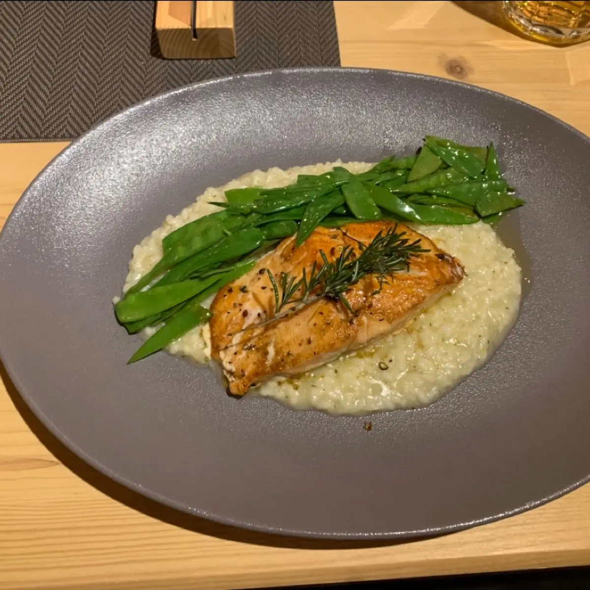 Lachsfilet Mit Trüffelrisotto