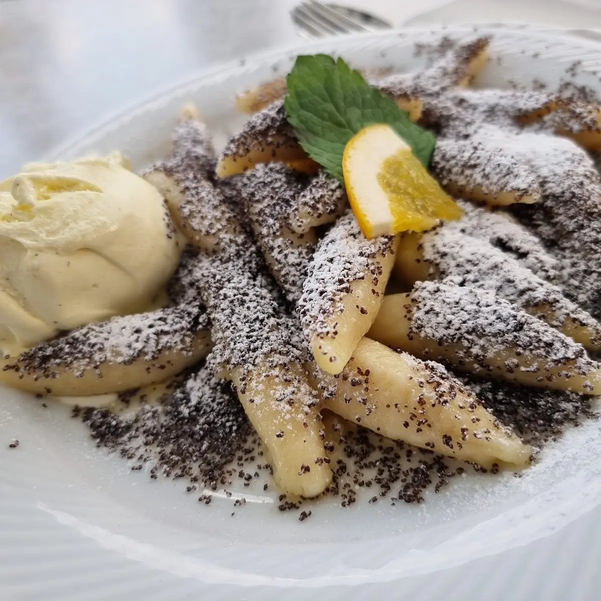 Mohnnudeln Mit Vanilleeis Nomnom