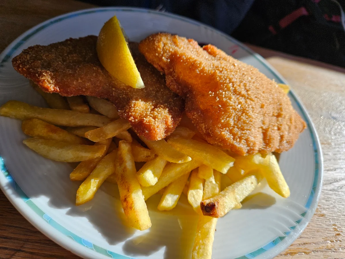 Schnitzel Mit Pommes