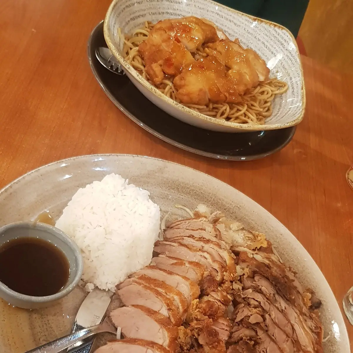 Knusprige Ente Crispy Chicken Sabo