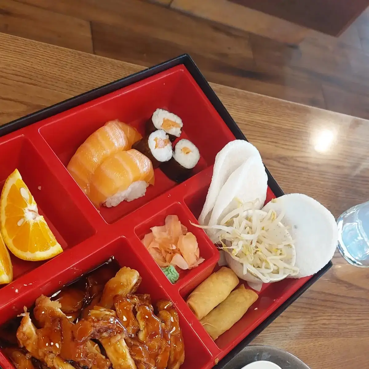 Knuspriges Huhn Bento