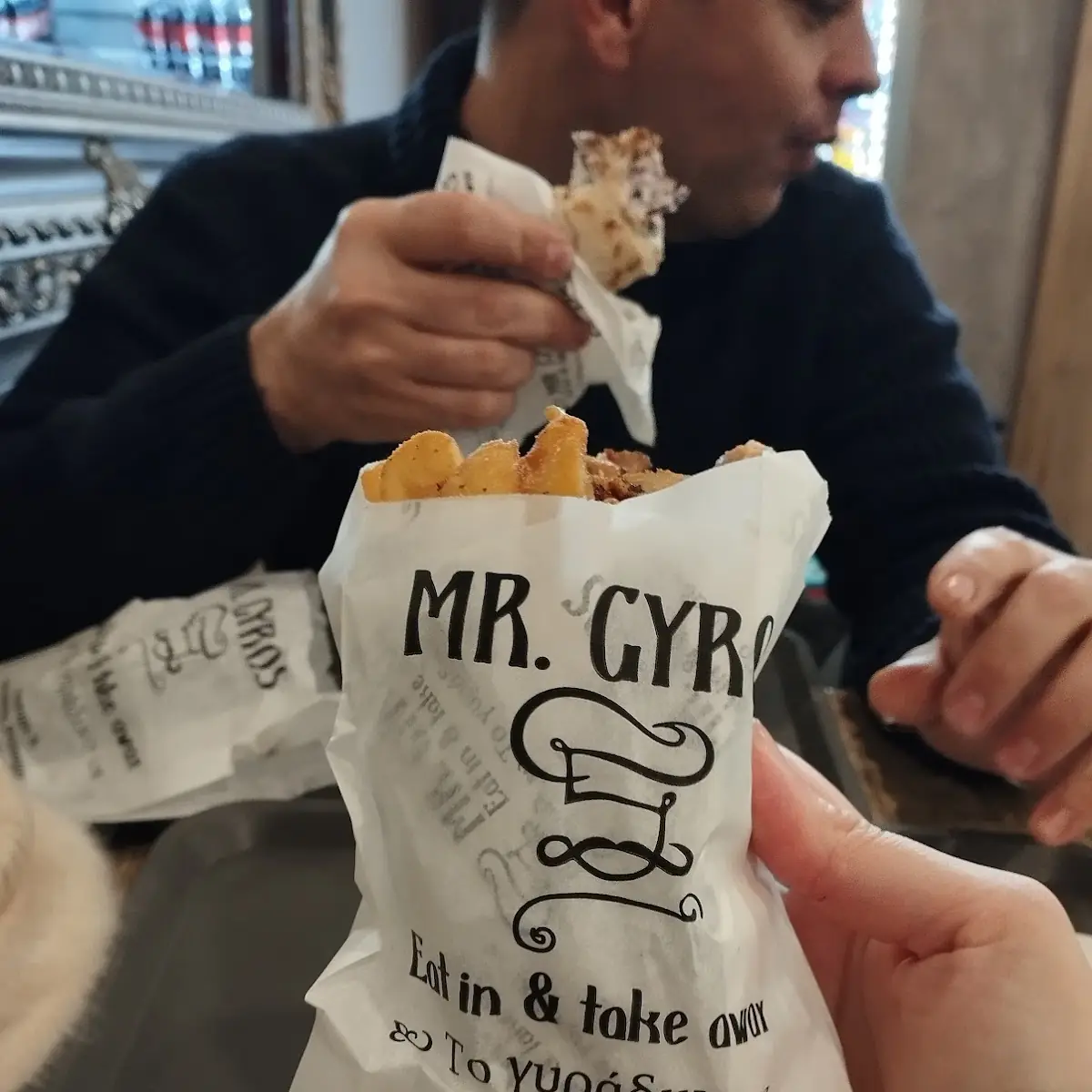 Chicken Gyros Pita With Tzatziki