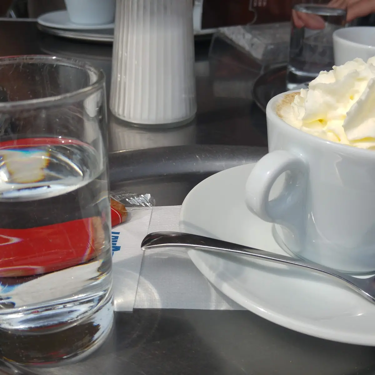 Cappuccino Mit Schlagobers