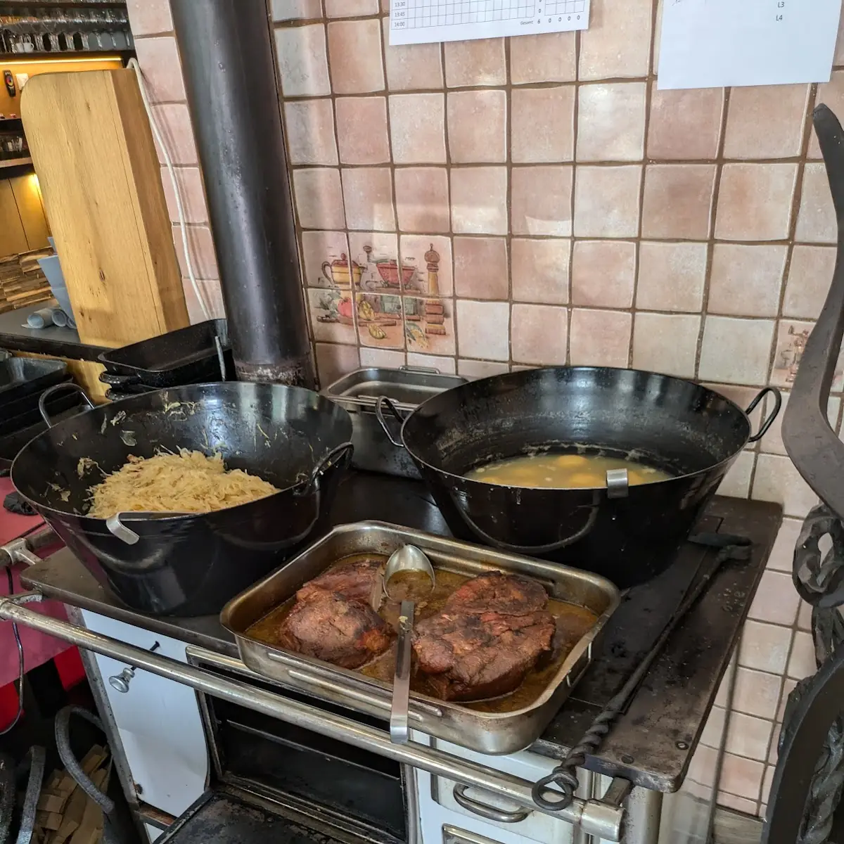 Schweinsbraten Aus Dem Oma Ofen