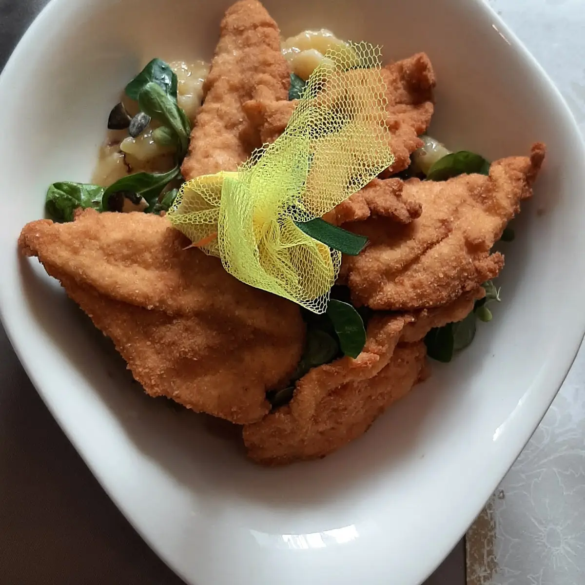 Steirischer Backhendlsalat