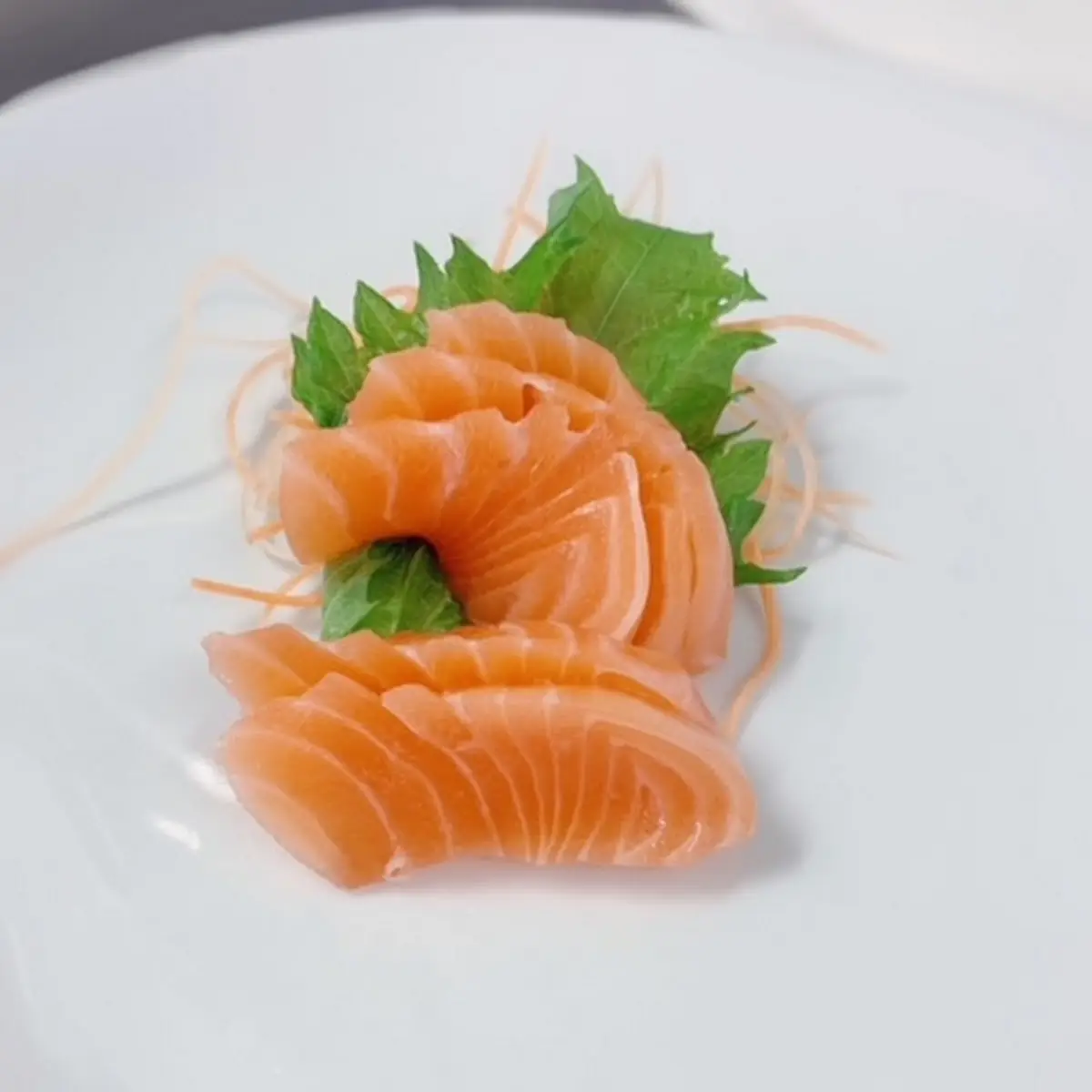 Lachs Sashimi Mittel