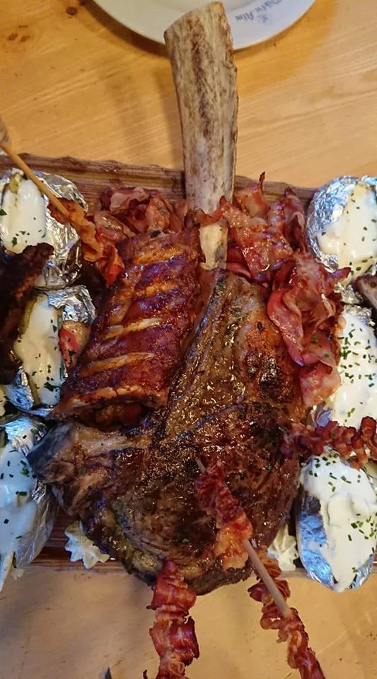 Tomahawk Steak
