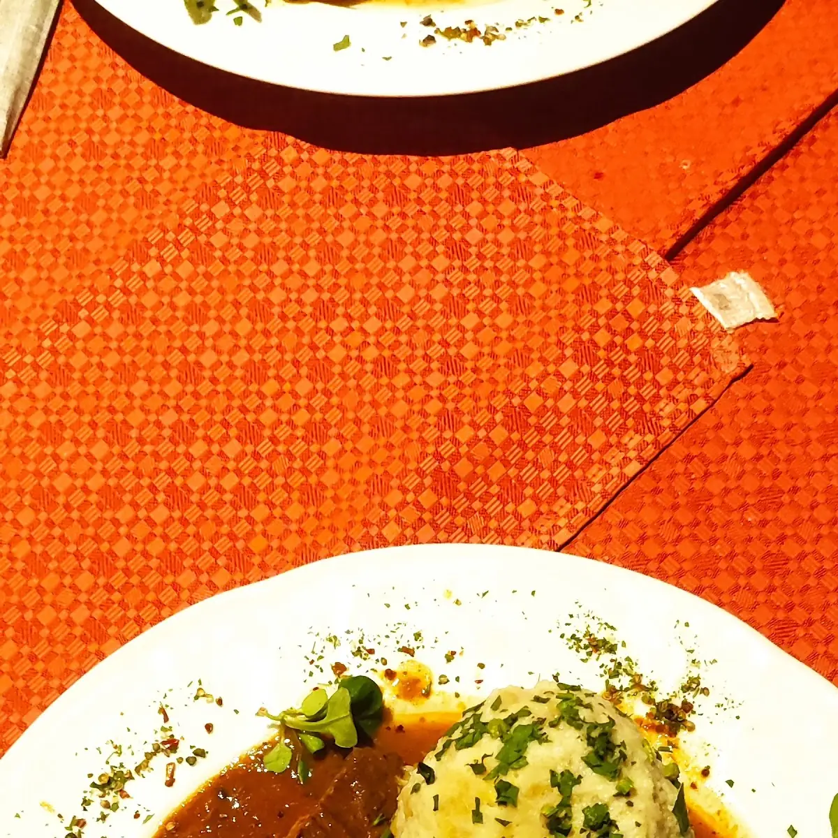 Gulasch Mit Semmelknödel Auf Wunsch Ohne Kartoffeln