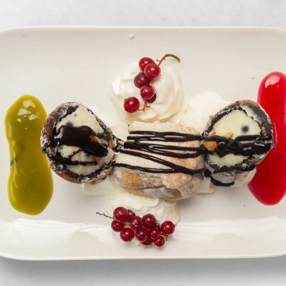 Profiterol Bianco O Nero