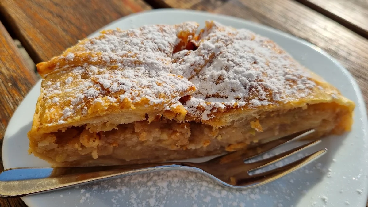 Apfelstrudel