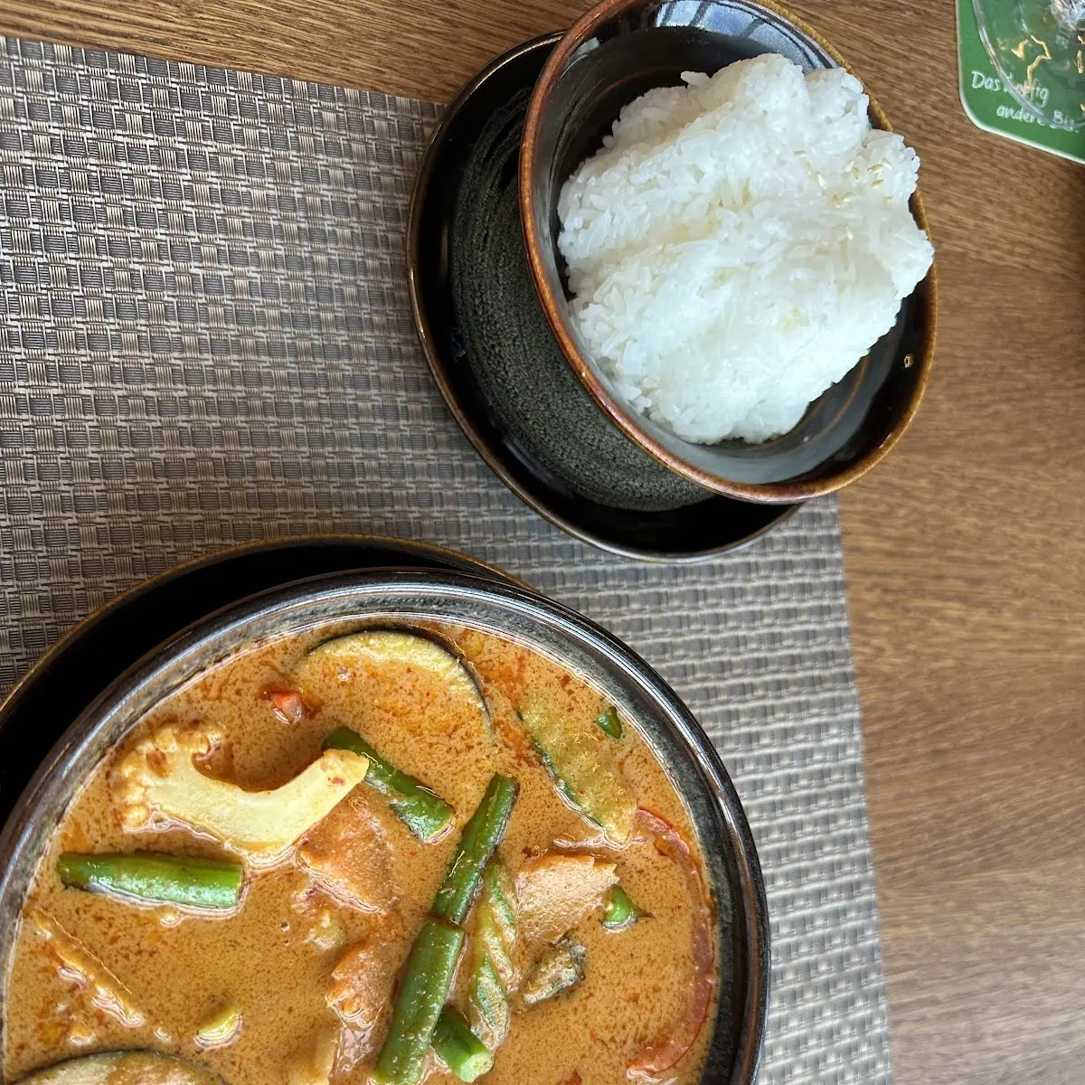 Rotes Curry Mit Garnelen