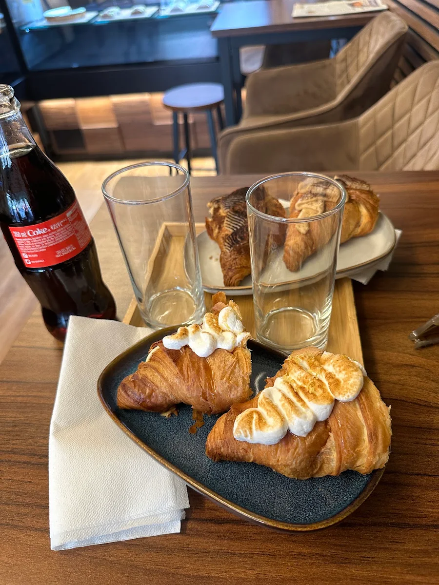 Tiramisucroissant Und Lemoncroissant