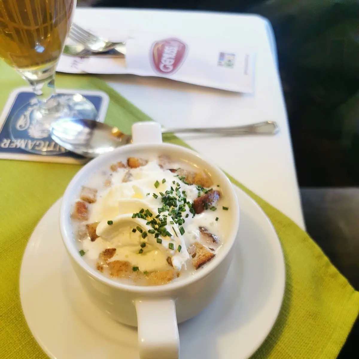Knoblauchcremesuppe