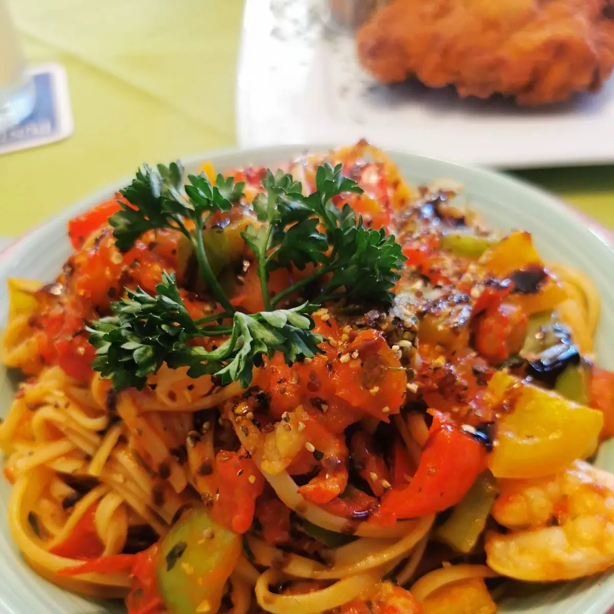 Nudeln Mit Garnelen Und Flusskrebsen