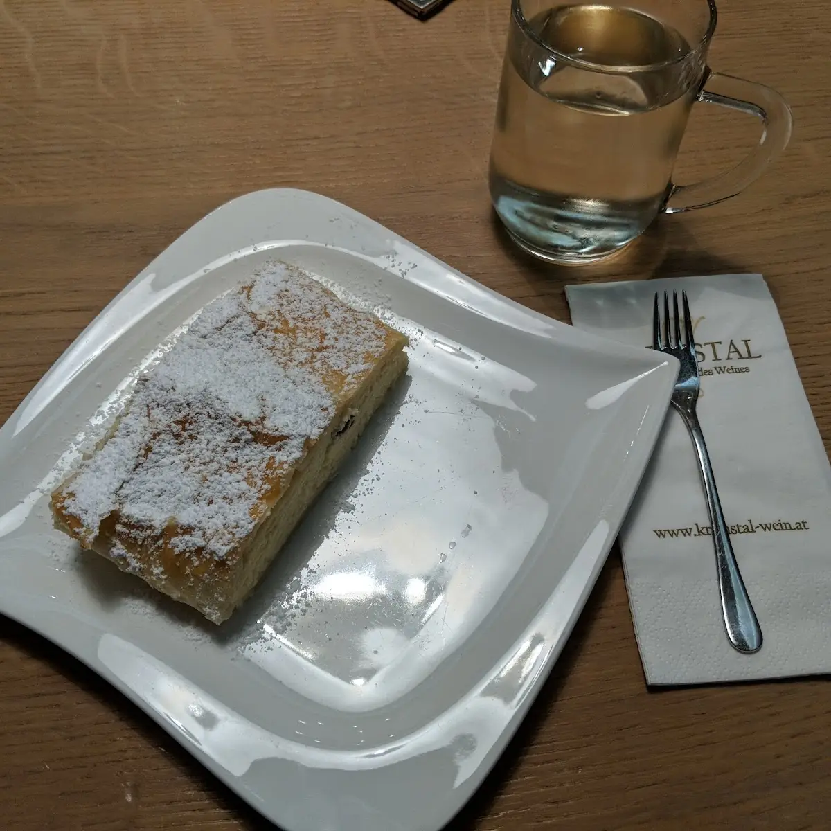 Topfenstrudel