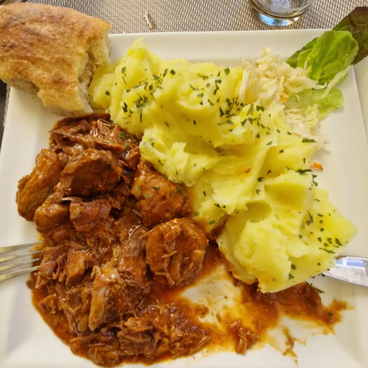 Kalbsgulasch