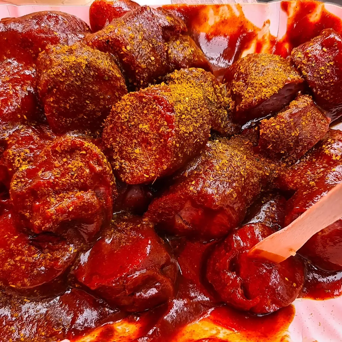 Currywurst Mit Brötchen