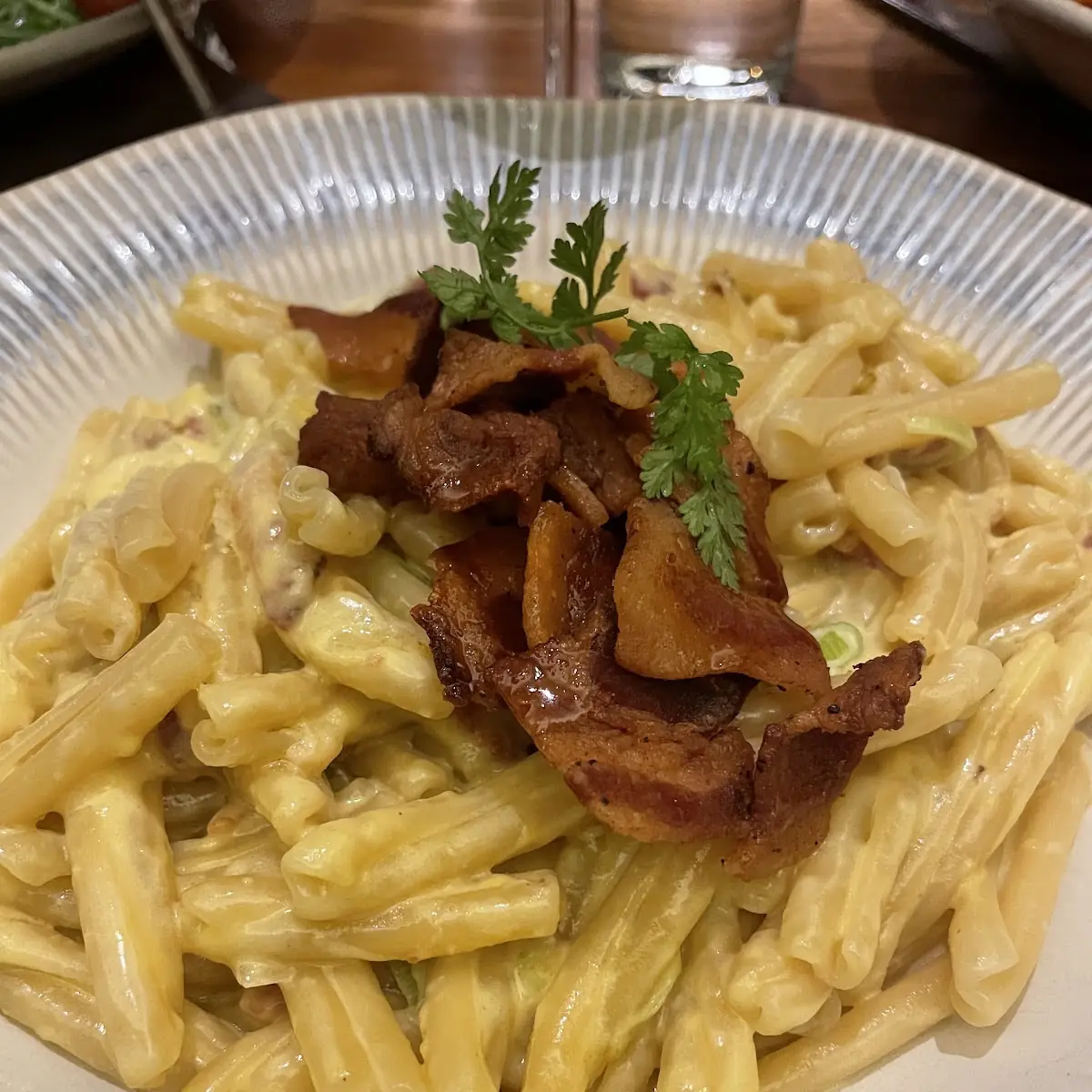 Linguini Carbonara