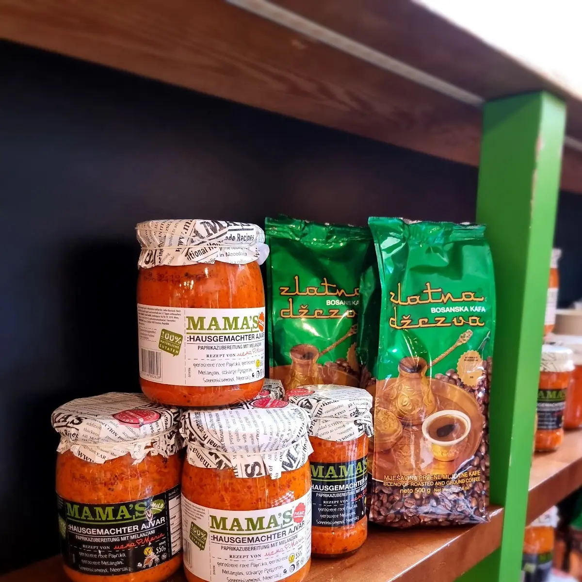 Manas Ajvar
