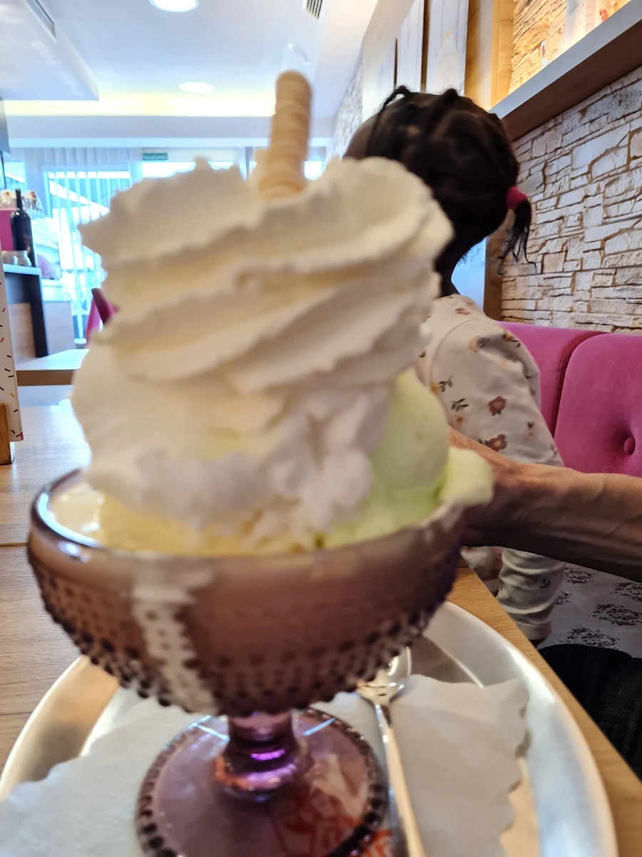 Gemischtes Eis