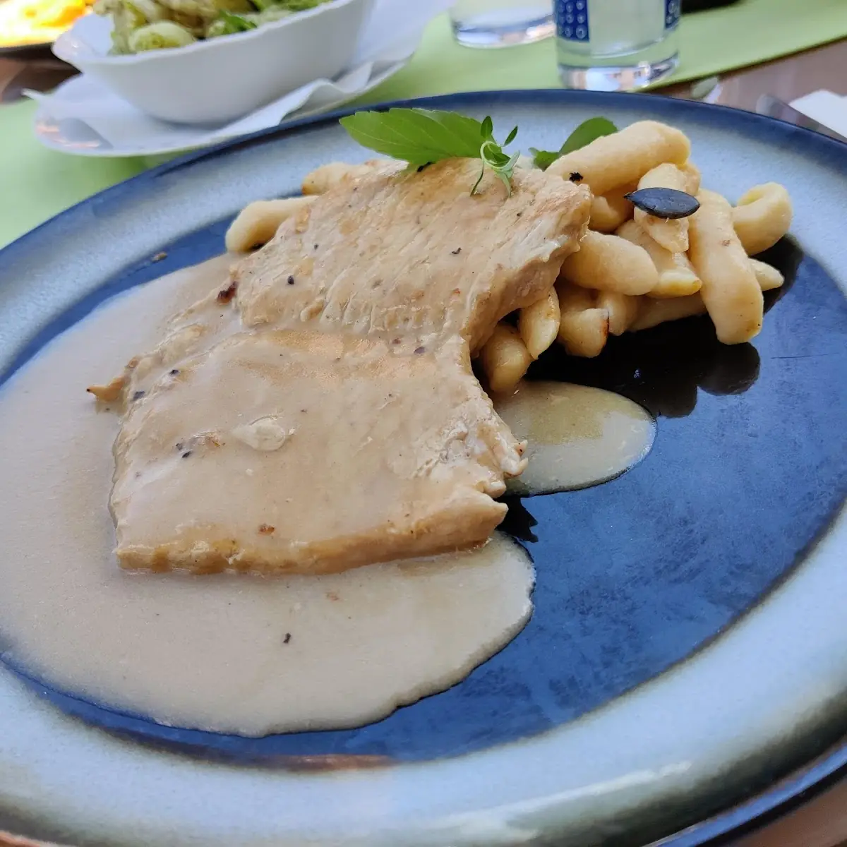 Schilcherrahmschnitzel Mit Schupfnudeln