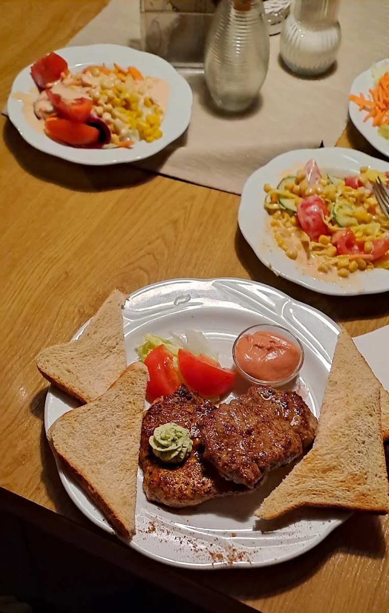 Einkehr's Steak Toast