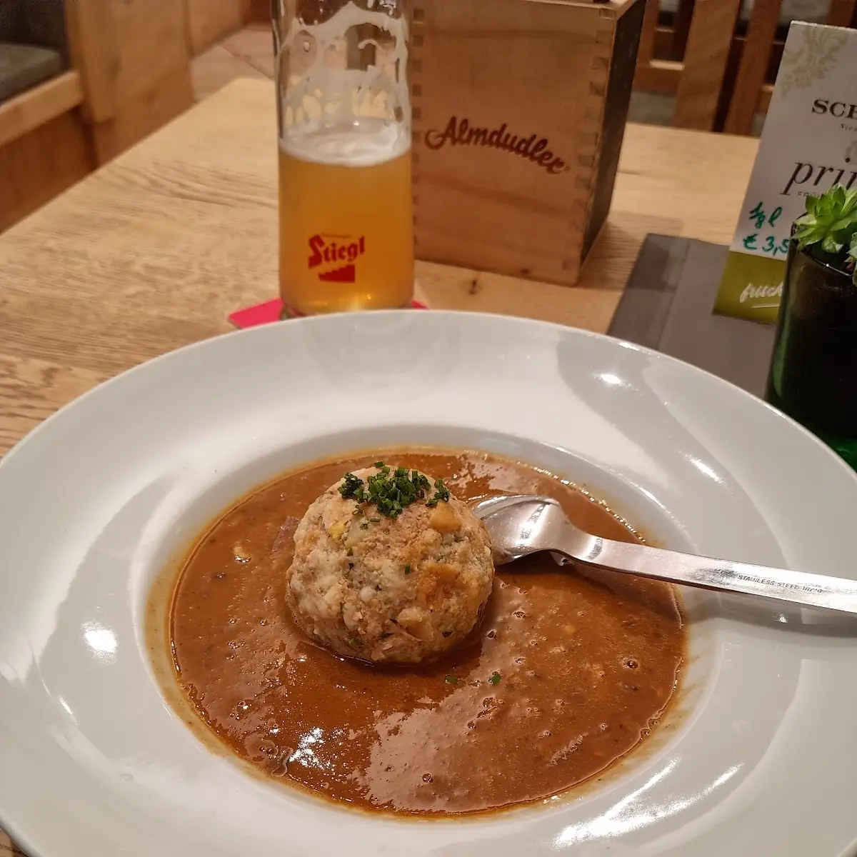 Beuschel, Gasthof - Restaurant Löcker
