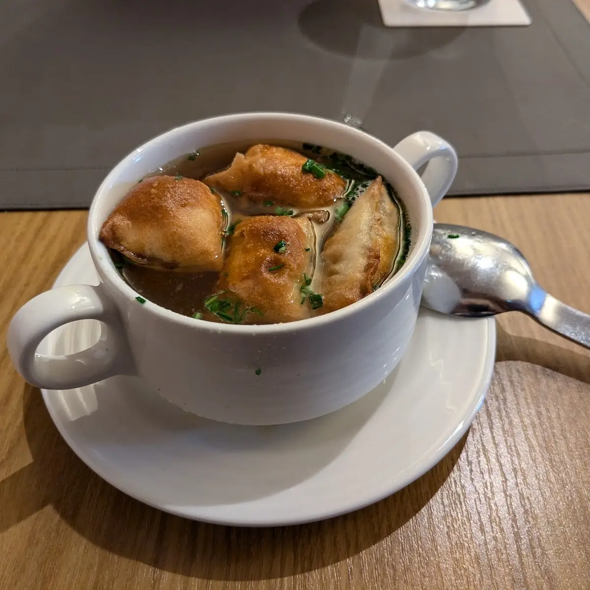 Fleischstrudelsuppe, Gasthof - Restaurant Löcker
