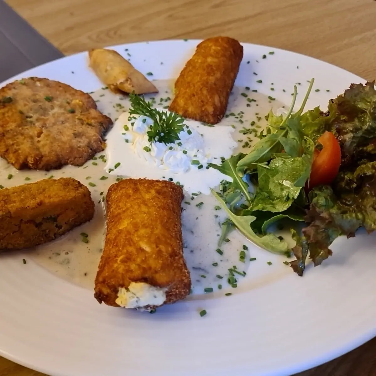 Vollwertteller, Gasthof - Restaurant Löcker