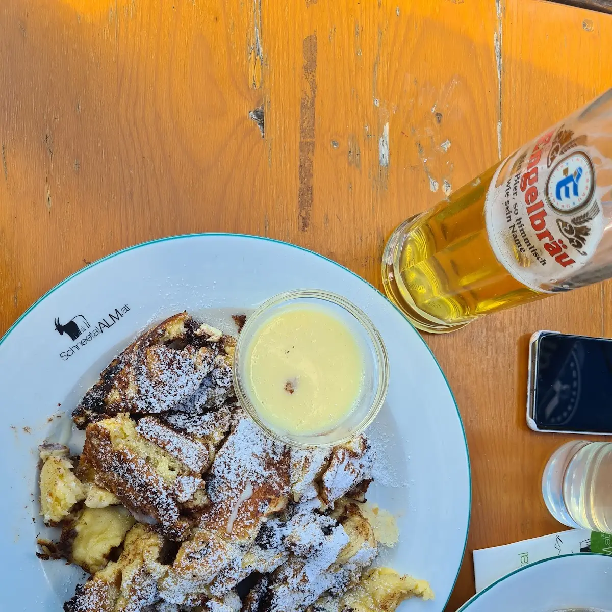 Kaiserschmarren Mit Heidelbeeren